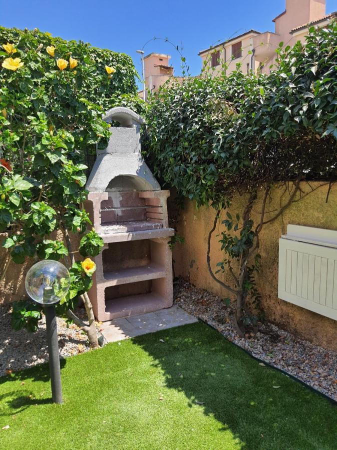 Casa Azzurra Olbia Mare公寓 外观 照片